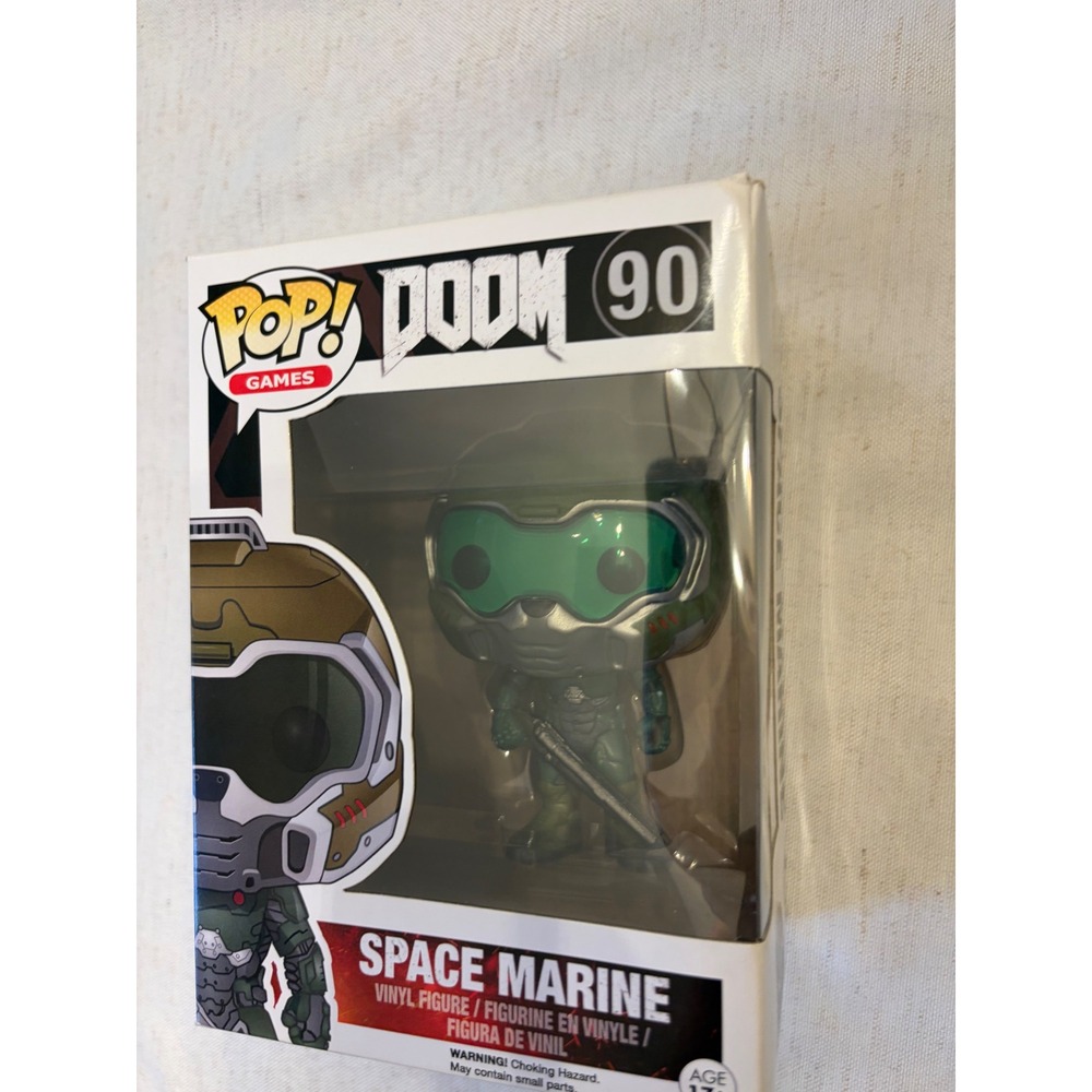 Funko Pop Games Doom Space Marine 90 Vinyl Figure Unisex OS Green Good Bethesda
